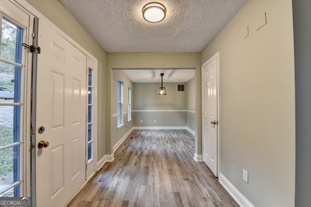 3948 Old Lantern Drive, Lithonia, GA 30038