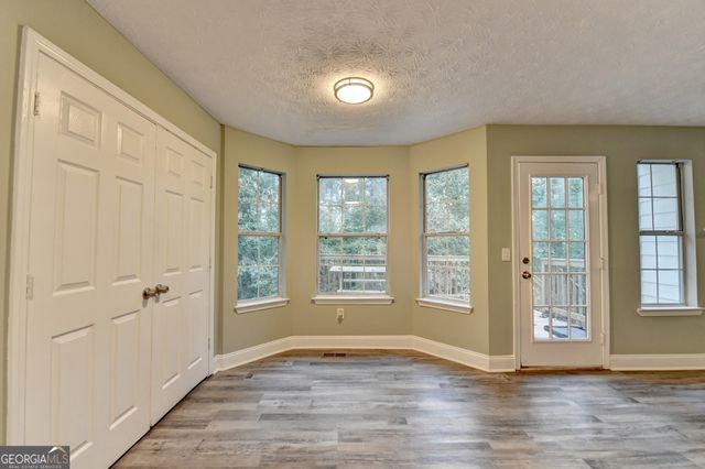 3948 Old Lantern Drive, Lithonia, GA 30038