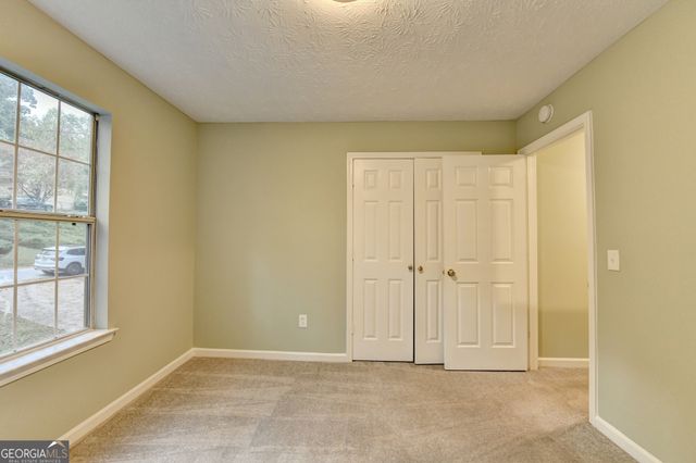 3948 Old Lantern Drive, Lithonia, GA 30038