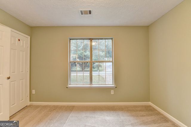 3948 Old Lantern Drive, Lithonia, GA 30038