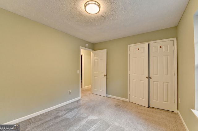 3948 Old Lantern Drive, Lithonia, GA 30038