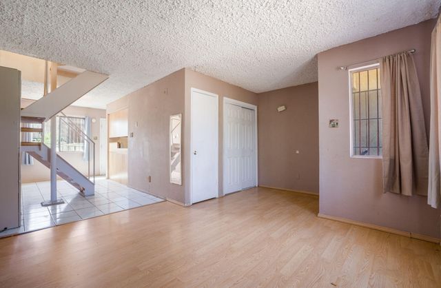 143 Espejo Street NE, Albuquerque, NM 87123