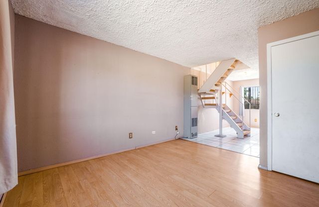 143 Espejo Street NE, Albuquerque, NM 87123