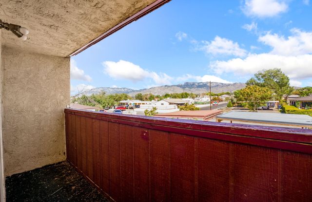 143 Espejo Street NE, Albuquerque, NM 87123