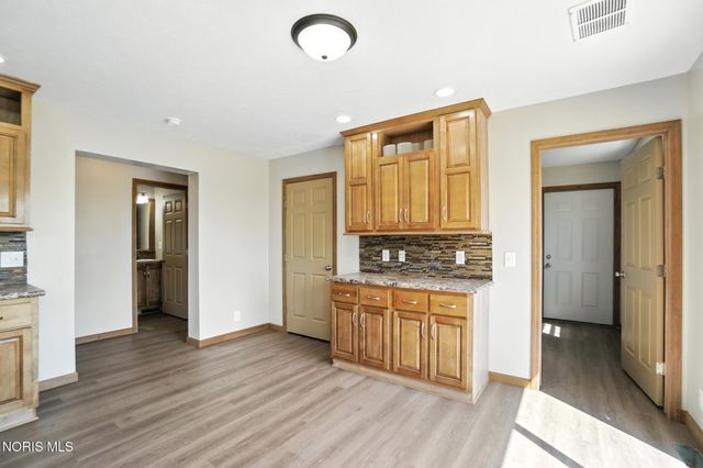 10601 County Road 9, Findlay, OH 45840