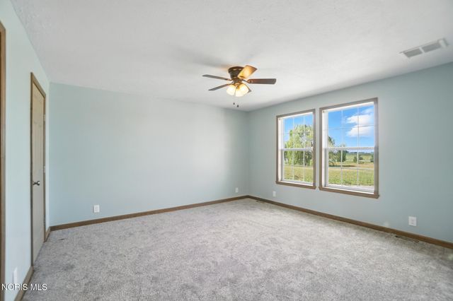 10601 County Road 9, Findlay, OH 45840