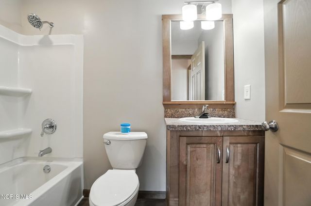 10601 County Road 9, Findlay, OH 45840