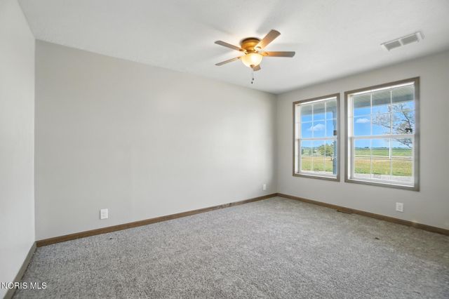 10601 County Road 9, Findlay, OH 45840