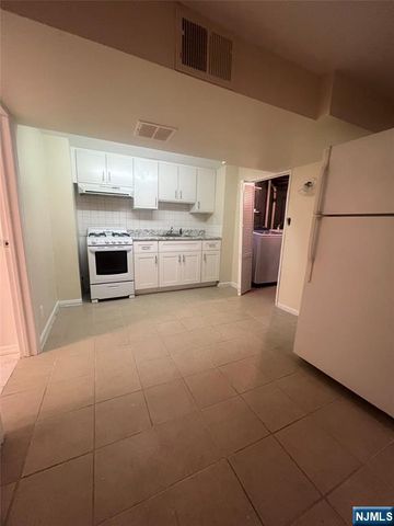 249-251 Chamberlain Avenue, Paterson, NJ 07502