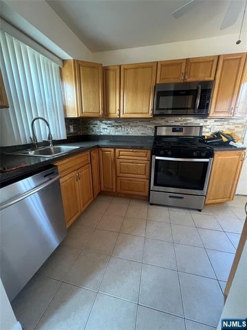 249-251 Chamberlain Avenue, Paterson, NJ 07502