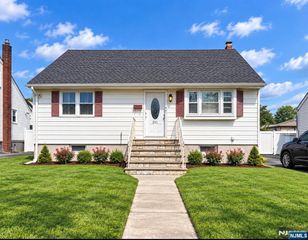 249-251 Chamberlain Avenue, Paterson, NJ 07502