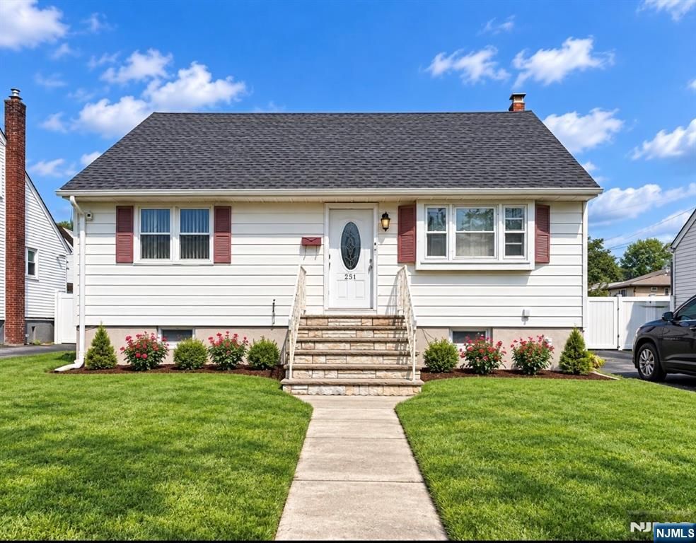 249-251 Chamberlain Avenue, Paterson, NJ 07502