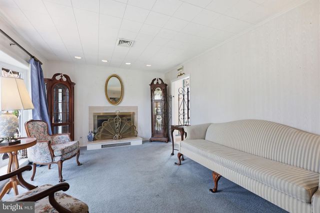 3550 DELANCY DR, Bensalem, PA 19020