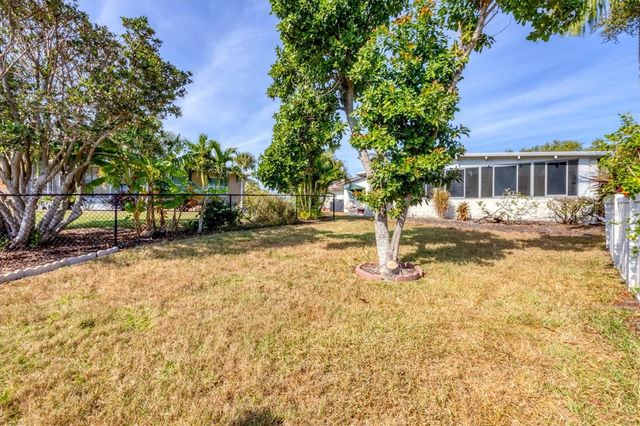 4419 MANGROVE POINT ROAD, Bradenton, FL 34210