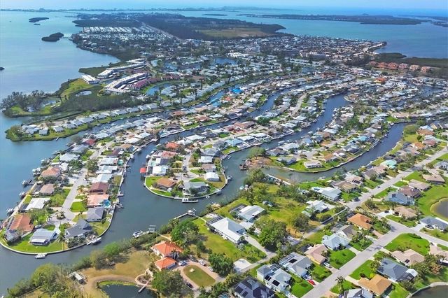 4419 MANGROVE POINT ROAD, Bradenton, FL 34210