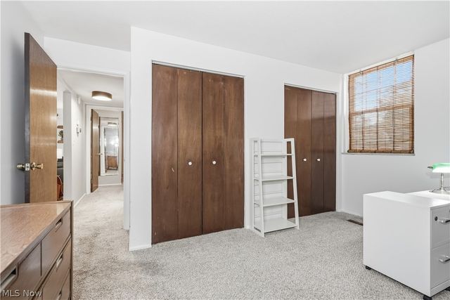 4187 Columbia Road 136, North Olmsted, OH 44070