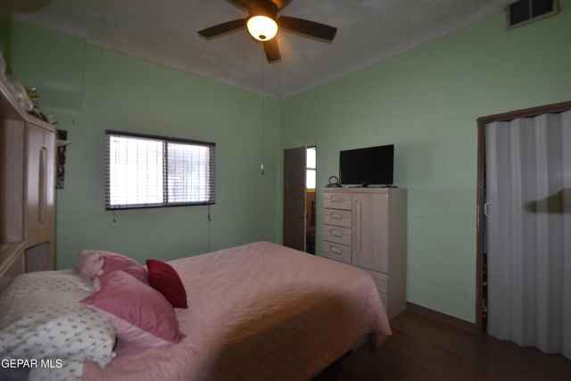 1113 N Octavia Street, El Paso, TX 79902