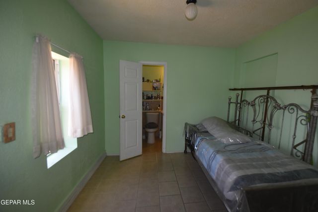 1113 N Octavia Street, El Paso, TX 79902