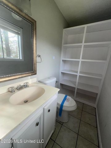 237 Trojan Drive, Pearl, MS 39208