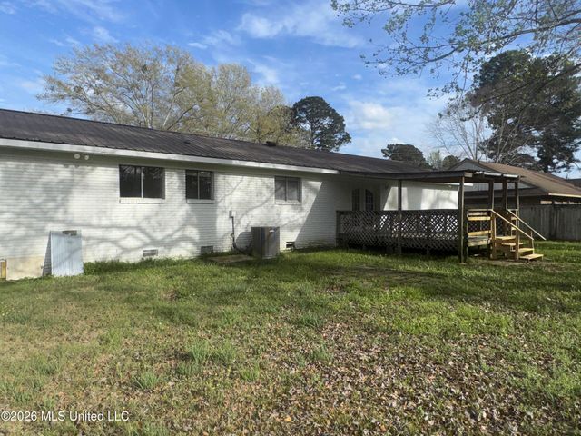 237 Trojan Drive, Pearl, MS 39208