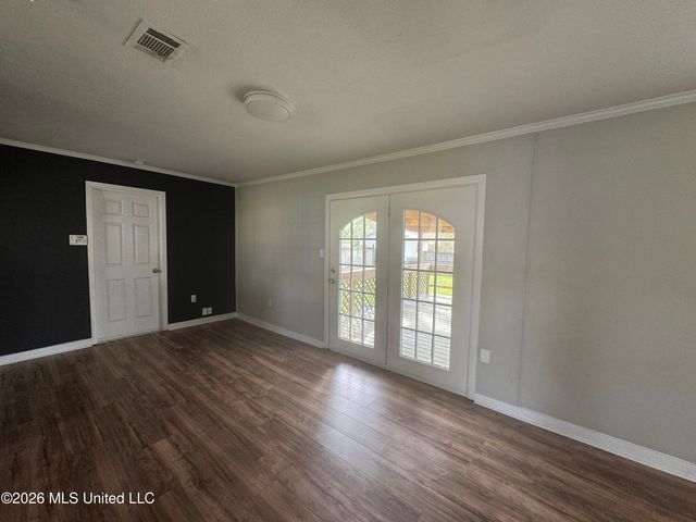 237 Trojan Drive, Pearl, MS 39208