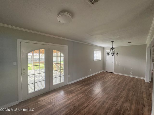 237 Trojan Drive, Pearl, MS 39208