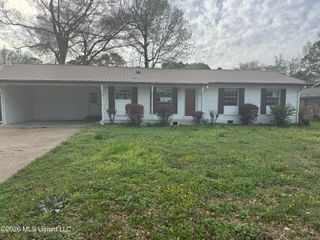 237 Trojan Drive, Pearl, MS 39208
