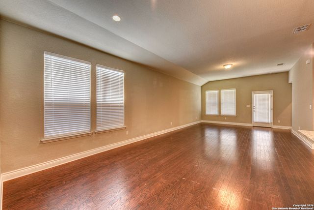 27411 Rio Bend, Boerne, TX 78015