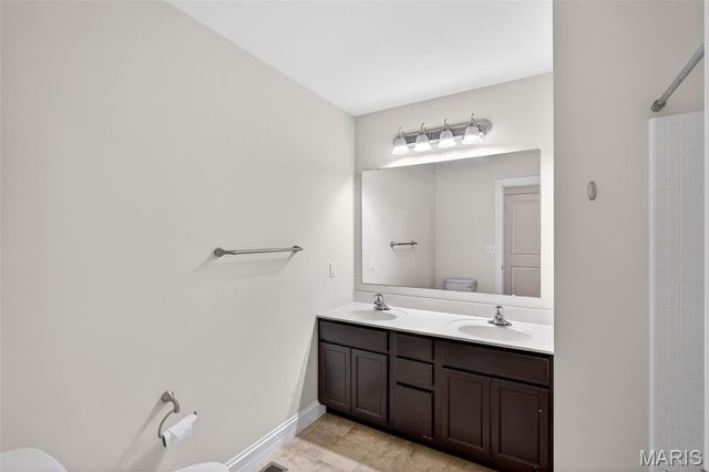 312 Chestnut Creek Circle, Dardenne Prairie, MO 63368