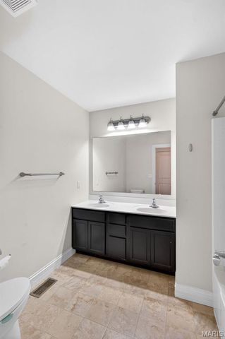 312 Chestnut Creek Circle, Dardenne Prairie, MO 63368