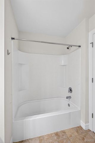 312 Chestnut Creek Circle, Dardenne Prairie, MO 63368