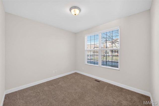 312 Chestnut Creek Circle, Dardenne Prairie, MO 63368