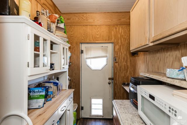 201 Barry Street, Milford, KS 66514