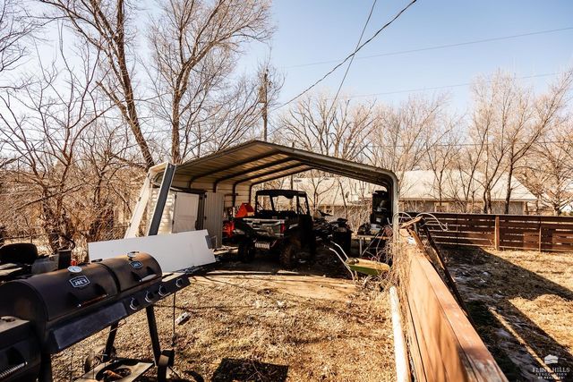 201 Barry Street, Milford, KS 66514