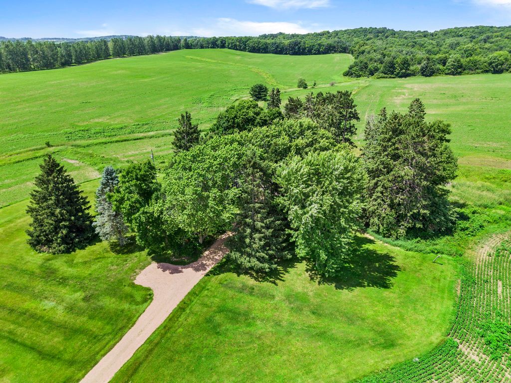 Image 12 of property listing at 1842 11 1/2 Street, Cumberland, WI 54829