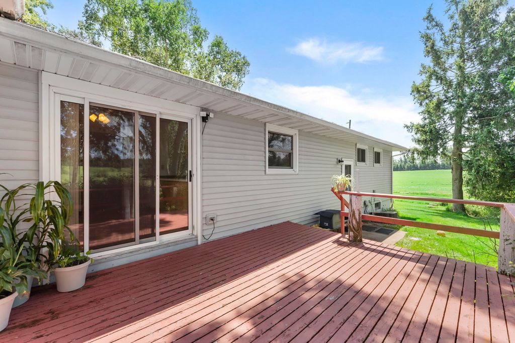 Image 5 of property listing at 1842 11 1/2 Street, Cumberland, WI 54829