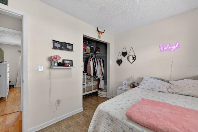 7006 TIDEWATER TRAIL, Tampa, FL 33619