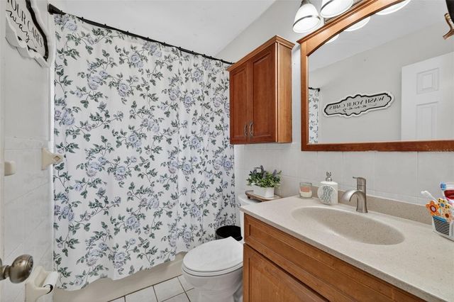 7006 TIDEWATER TRAIL, Tampa, FL 33619