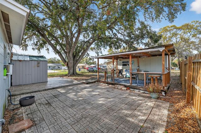 7006 TIDEWATER TRAIL, Tampa, FL 33619