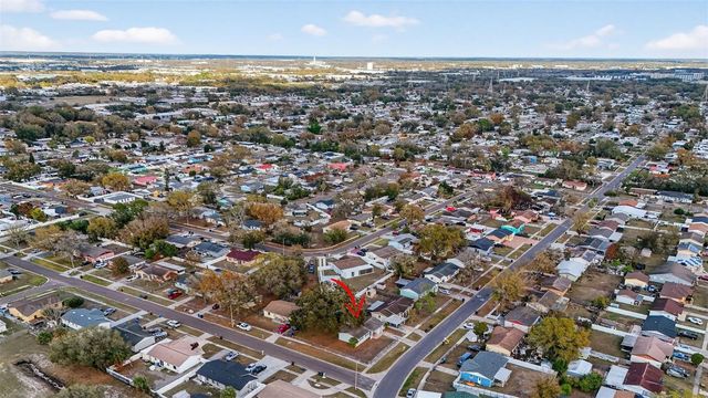 7006 TIDEWATER TRAIL, Tampa, FL 33619