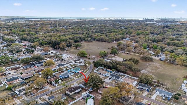 7006 TIDEWATER TRAIL, Tampa, FL 33619