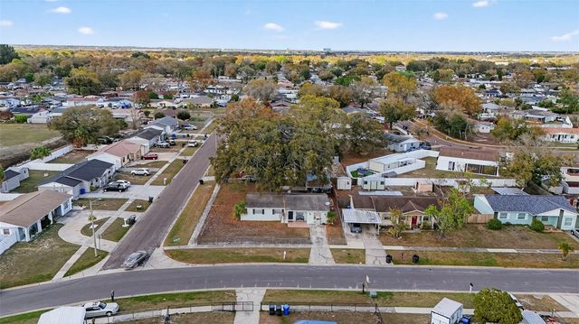 7006 TIDEWATER TRAIL, Tampa, FL 33619