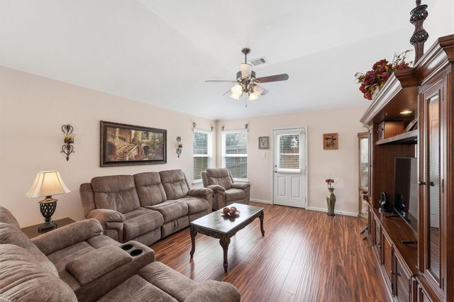 24631 Lakecrest Village Drive, Katy, TX 77493