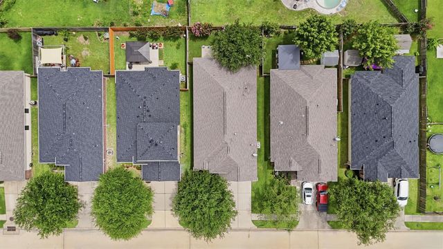 24631 Lakecrest Village Drive, Katy, TX 77493