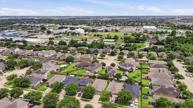 24631 Lakecrest Village Drive, Katy, TX 77493