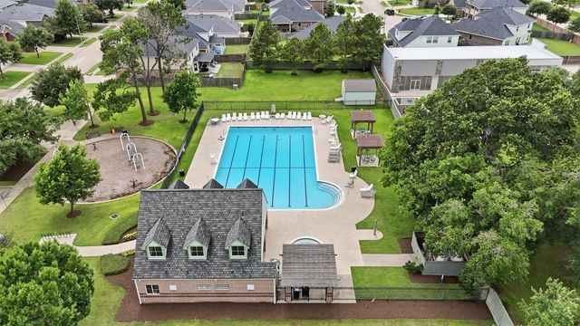 24631 Lakecrest Village Drive, Katy, TX 77493