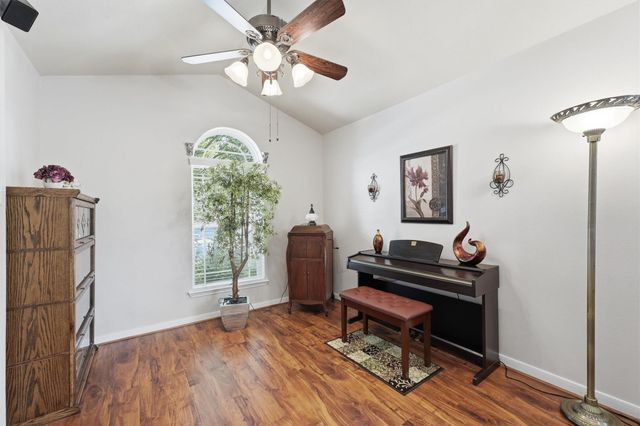 24631 Lakecrest Village Drive, Katy, TX 77493