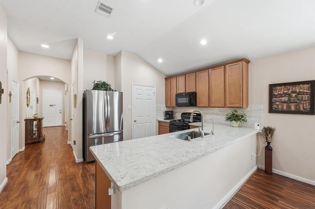 24631 Lakecrest Village Drive, Katy, TX 77493