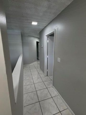 11449 NW 35th Street, Coral Springs, FL 33065