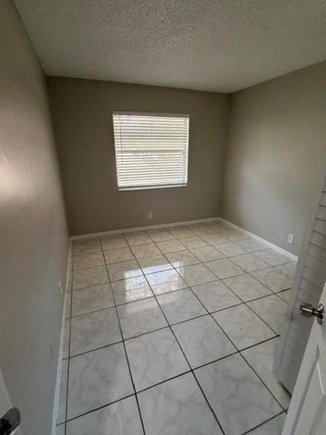 11449 NW 35th Street, Coral Springs, FL 33065